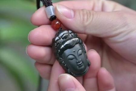 男士佩戴观音吊坠有哪些需要注意讲究呢